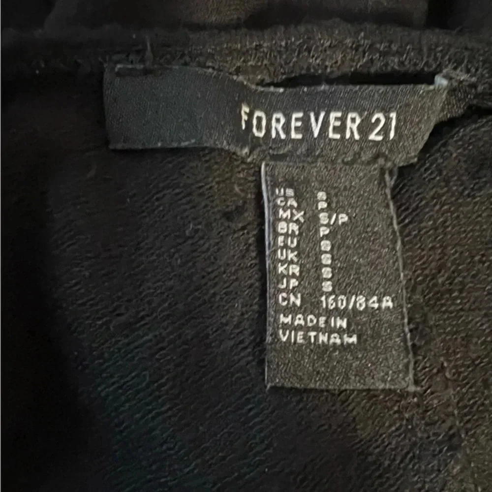 FOREVER 21 Black Knit Flare A-Line Dress Small - Picture 5 of 8